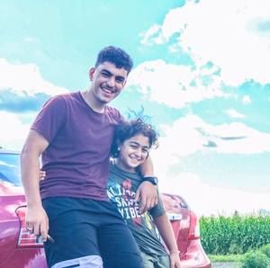 Meet your Posher, Nabil